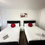 Marble Arch Beautiful Family Apartment